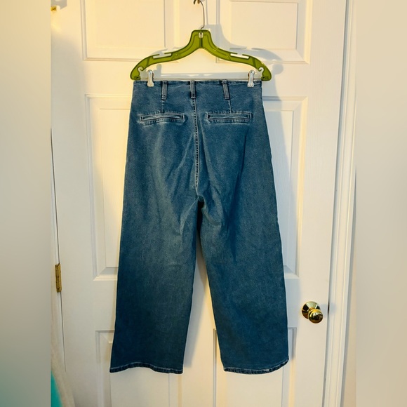 Capri buttonfly capri jeans - Picture 5 of 6